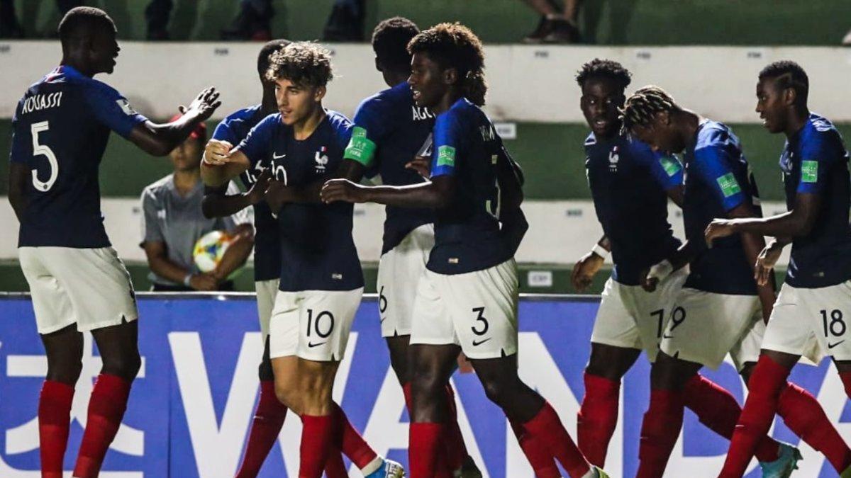 Francia goleó 4-0 a Australia en octavos de final del Mundial Sub 17