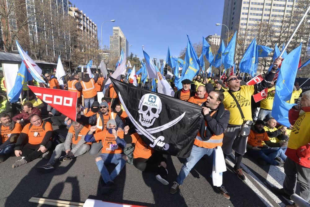 Manifestación de trabajadores de Alcoa en Madrid