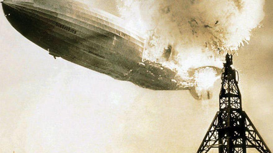 Fuego en el &quot;Titanic&quot; del aire