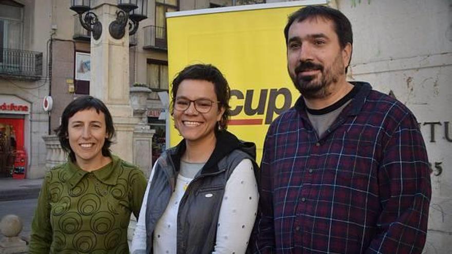 Laia Pèlach, Natàlia Sànchez i Dani Cornellà, ahir a Figueres.