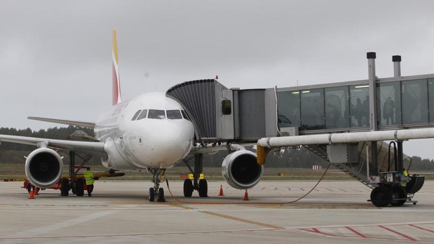 Asturias tendrá tres vuelos a la semana al aeropuerto londinense de Gatwick