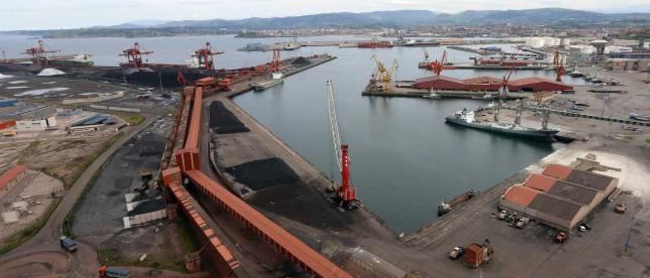 La actividad de carga y descarga en los puertos españoles se encuentra bajo mínimos tras la convocatoria de la huelga.