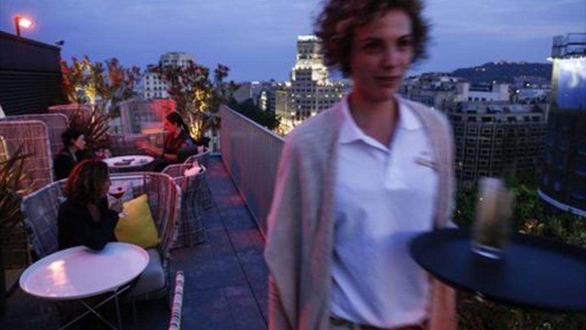 Terraza en la azotea del hotel Mandarin, en el paseo de Gràcia.