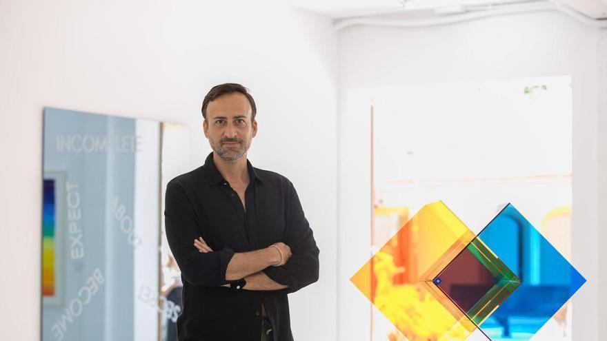 El galerista Guillermo Romero Parra, en Ibiza: «Lo más difícil hoy en día para una galería es mantener su identidad»