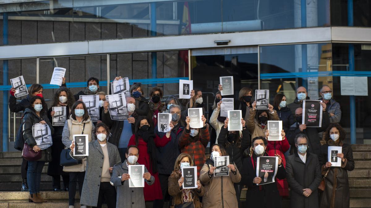 Huelga de letrados de la Administración de Justicia en A Coruña.