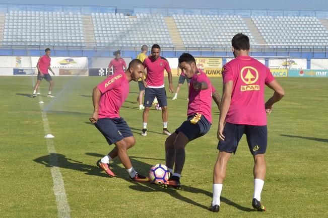 Entrenamiento de la UD Las Palmas en Maspalomas