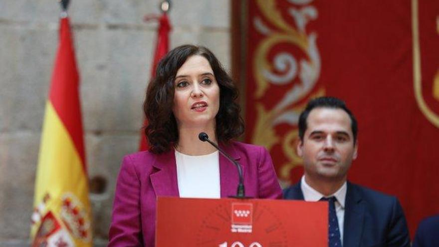 Ayuso y Aguado celebran cien días de gobierno como &quot;bastión liberal de España&quot;