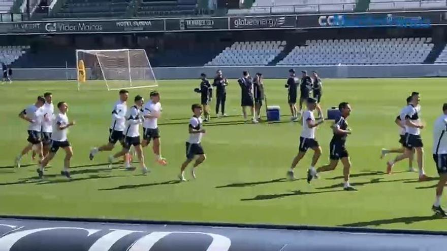 Video | Entrenamiento del CD Castellón en la previa del duelo contra la Cultural