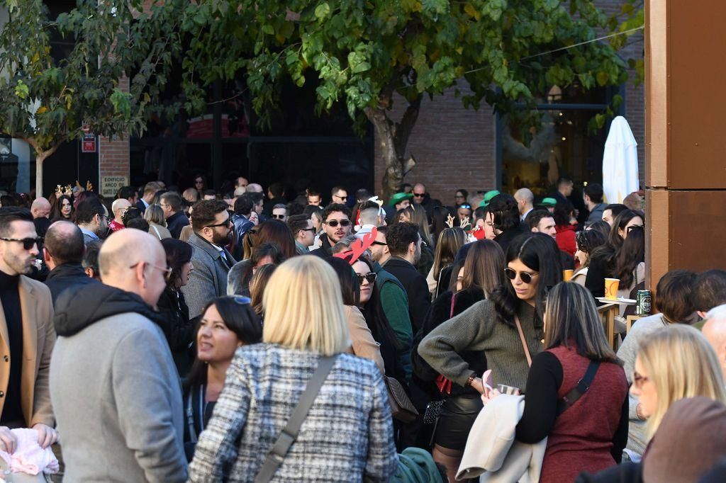 Murcia se echa a las calles durante el tardeo de Nochebuena