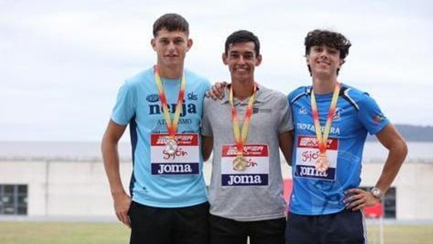 El alhaurino Salvador García logra el subcampeonato sub18 español de atletismo en la modalidad de Decatlón