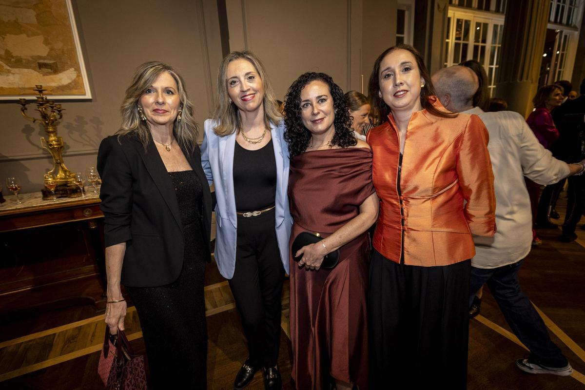 En imágenes| Ambiente tras la gala de los Premios Woman Aragón
