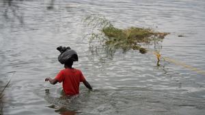 Miles de migrantes haitianos intentan entrar en EEUU por la frontera sur.