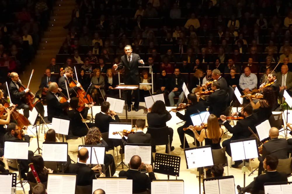 Más de tres mil espectadores en los conciertos de Año Nuevo-Reyes de la Orquesta Sinfónica de Torrevieja en el Auditorio Internacional