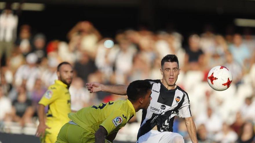 El Castellón espera esta semana el ‘sí’ de Javi Serra y Carles Salvador