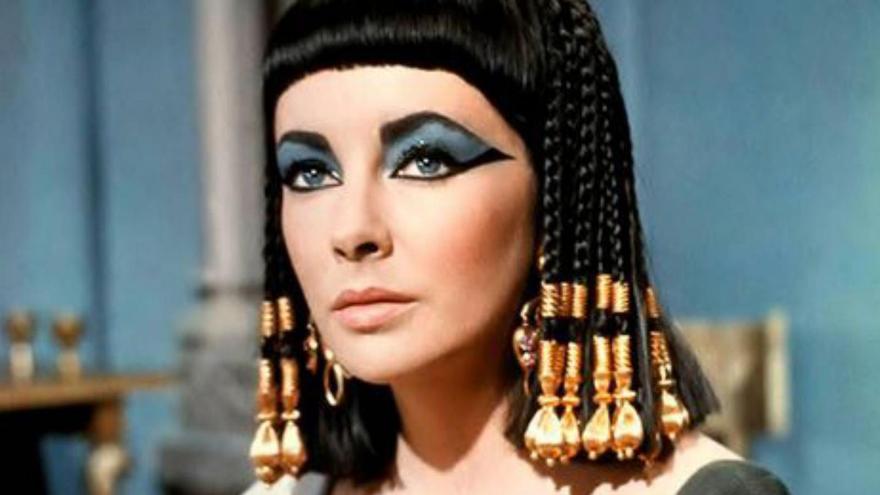 Elizabeth Taylor en su recordada 'Cleopatra'