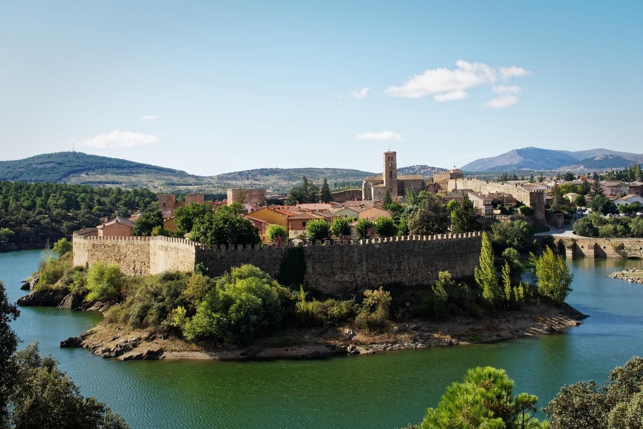 Buitrago de Lozoya, el pueblo medieval más bonito de Madrid