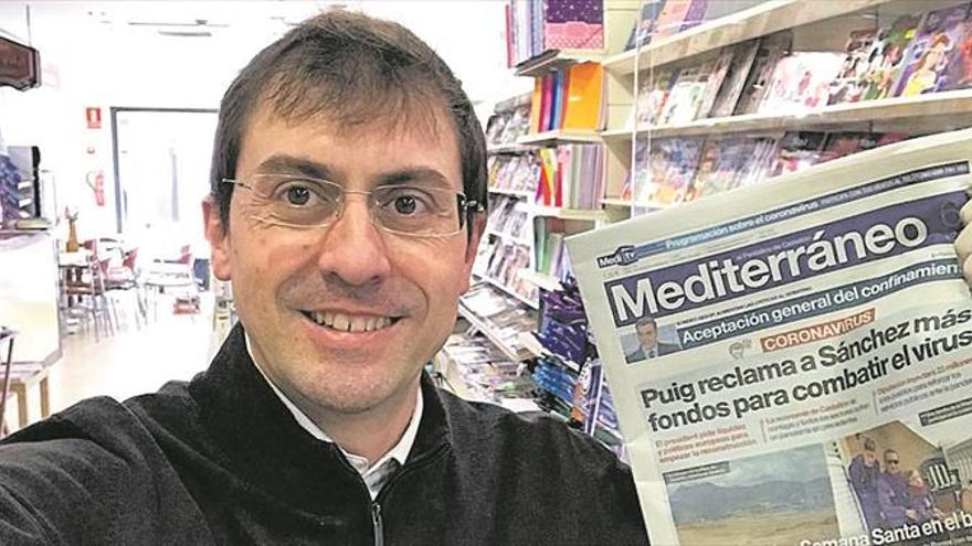 Juanvi Centelles, quiosquero de Castelló: &quot;Los quioscos son ahora como una vía de escape para la gente&quot;
