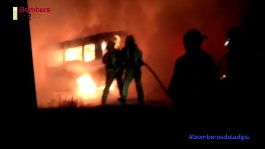 Incendio de una furgoneta en La Vila Joiosa