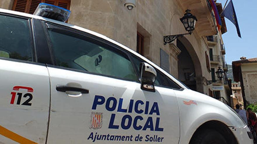 Un policía herido al ser arrollado por una moto que se saltó un control en Sóller