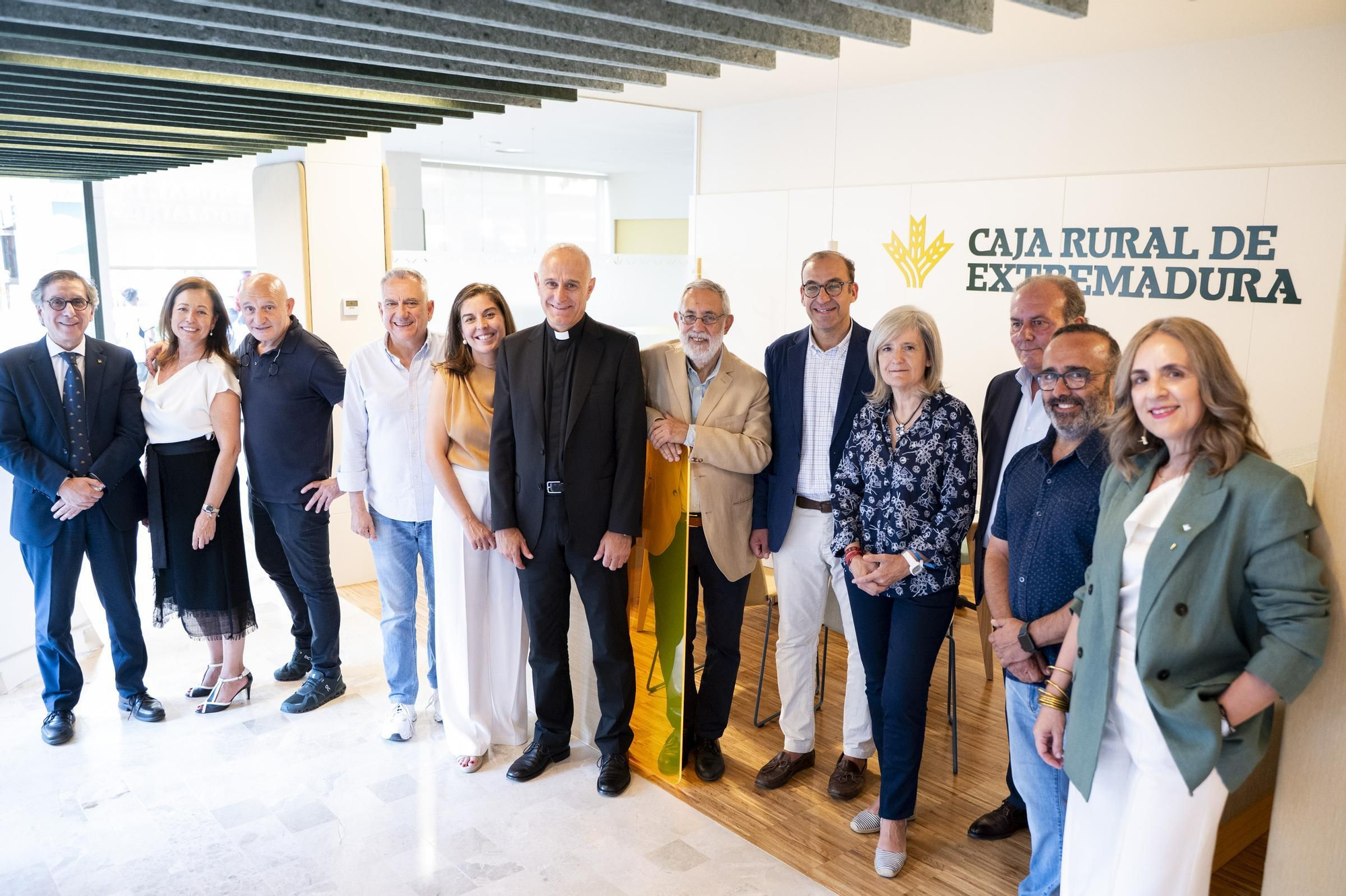 Las imágenes de la inauguración de la nueva sede de Caja Rural en Cáceres