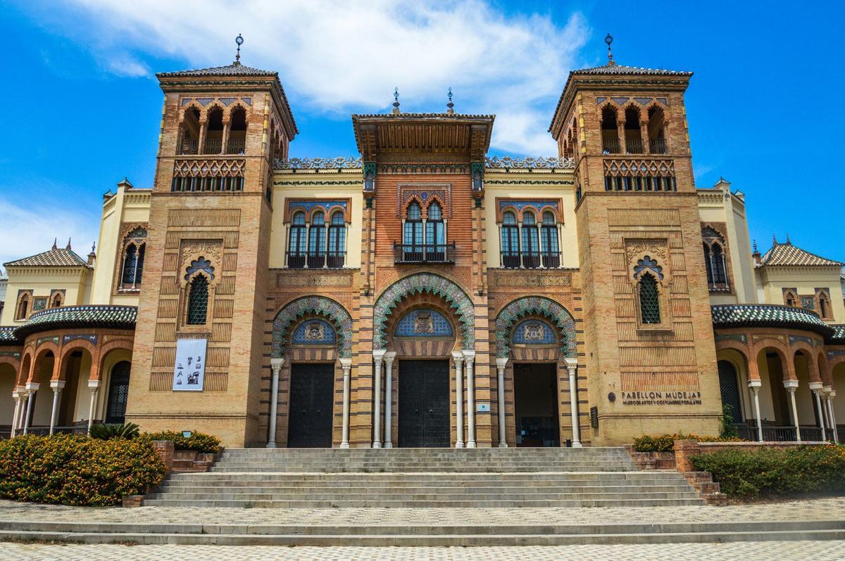 Edificio mudejar en Sevilla
