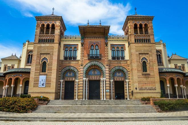 Edificio mudejar en Sevilla