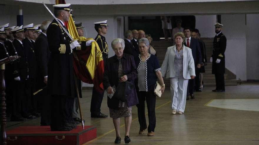 Un momento de la jura de bandera del personal civil. // Santos Álvarez