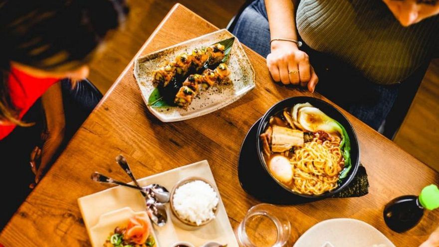 Un homenaje a la cocina nipona en Sant Jordi. | | UMAMI SUSHI & BENTO