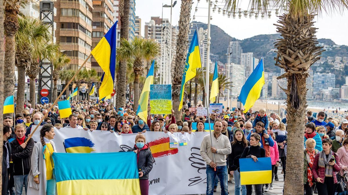 Manifestación contra la guerra en Alicante.
