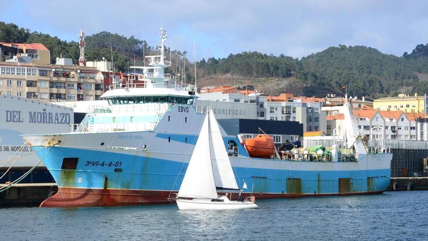 Moradiña incorpora los primeros botes rígidos de supervivencia de la flota gallega: no son obligatorios, pero sí más seguros