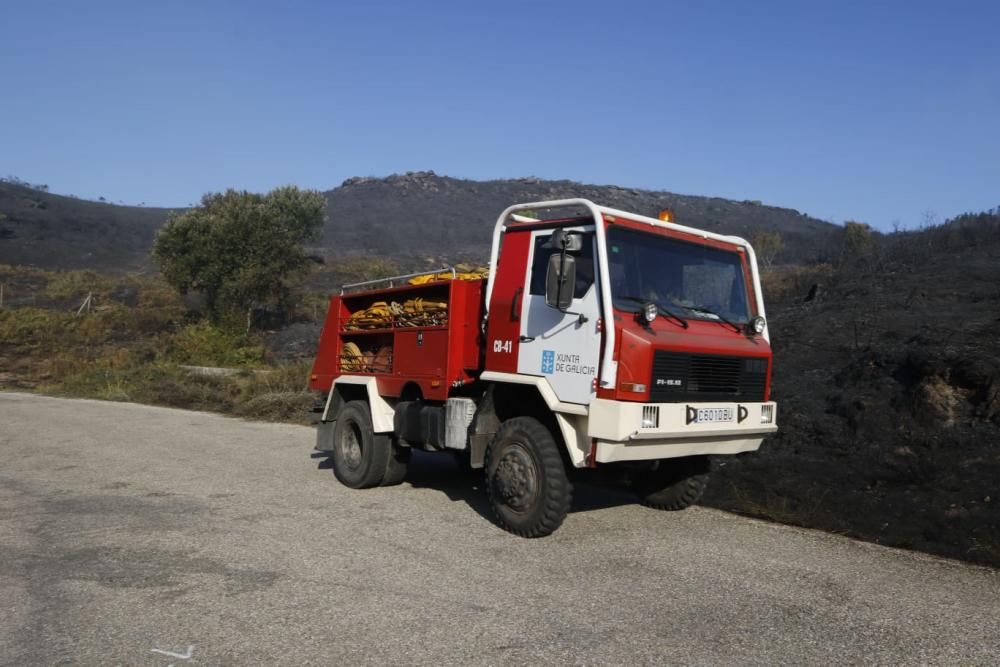 Incendios en Galicia | El fuego asola Mondariz