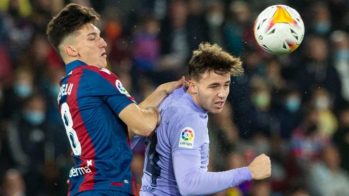 Nico González, ante el Levante