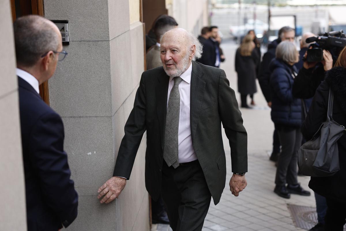 El exjefe de la Casa de Su Majestad el Rey de España, Alberto Aza. El exjefe de la Casa de Su Majestad el Rey de España, Alberto Aza.