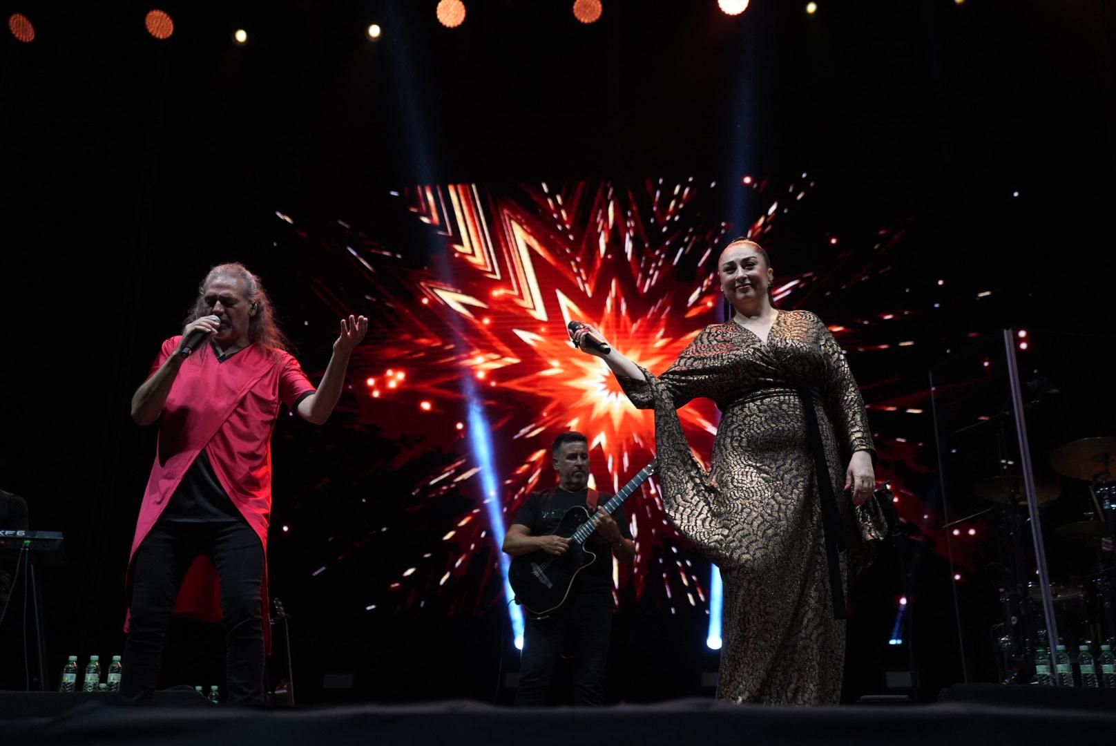 Noche inolvidable de Camela en Córdoba