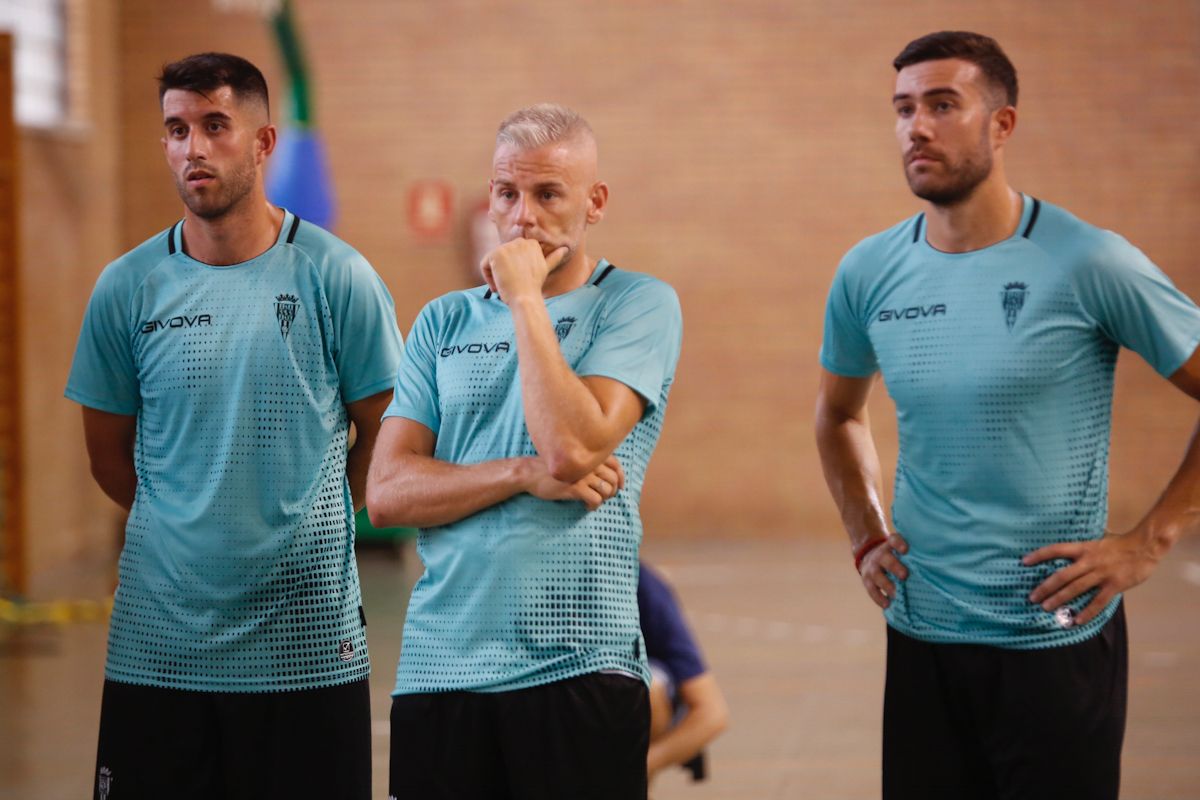 La primera sesión en pista del Córdoba Futsal en imágenes