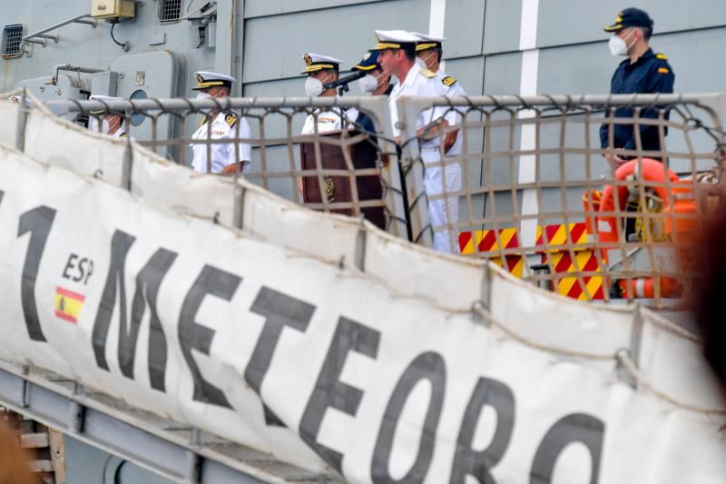 Salida del buque Meteoro de la Armada en misión de la OTAN