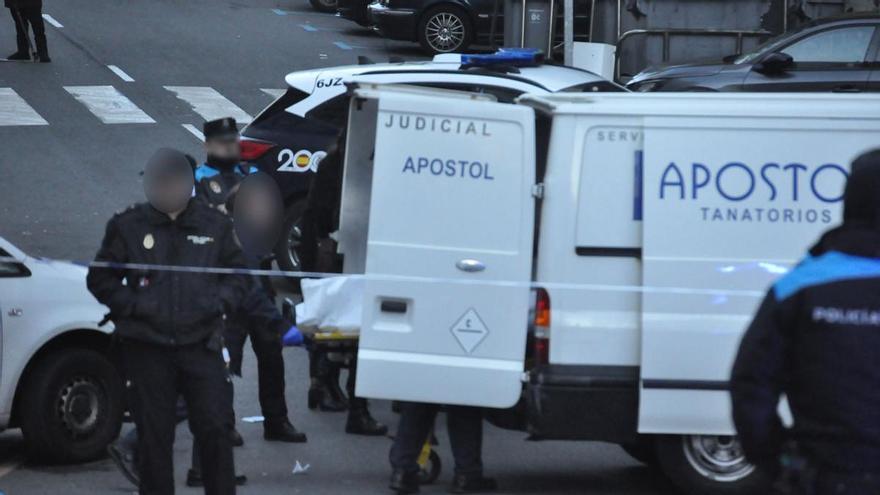 La Policía considera a uno de los dos detenidos el presunto autor del apuñalamiento mortal de A Coruña