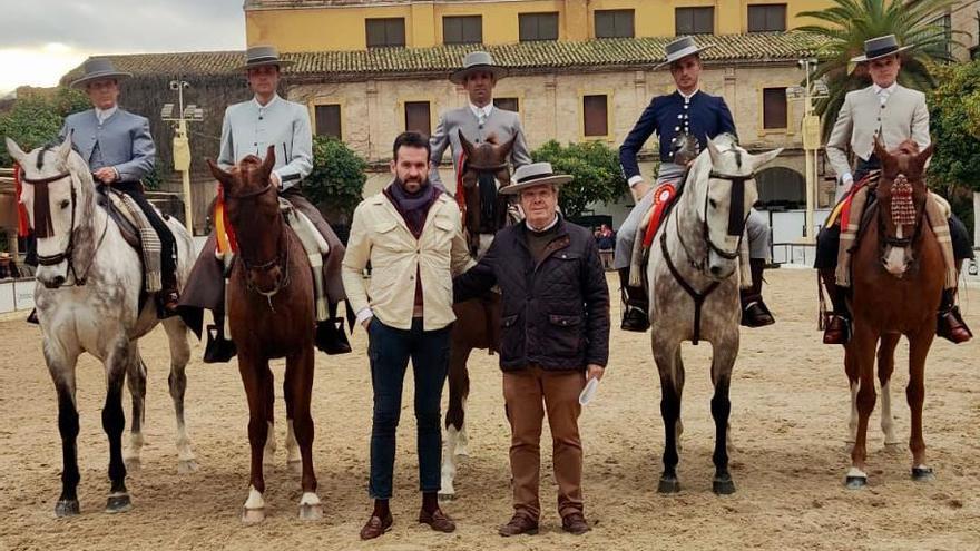 Córdoba Ecuestre celebra su undécima Copa de Navidad en Caballerizas Reales