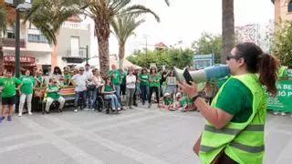 Los profesores se manifiestan en Sant Joan durante el segundo día de huelga