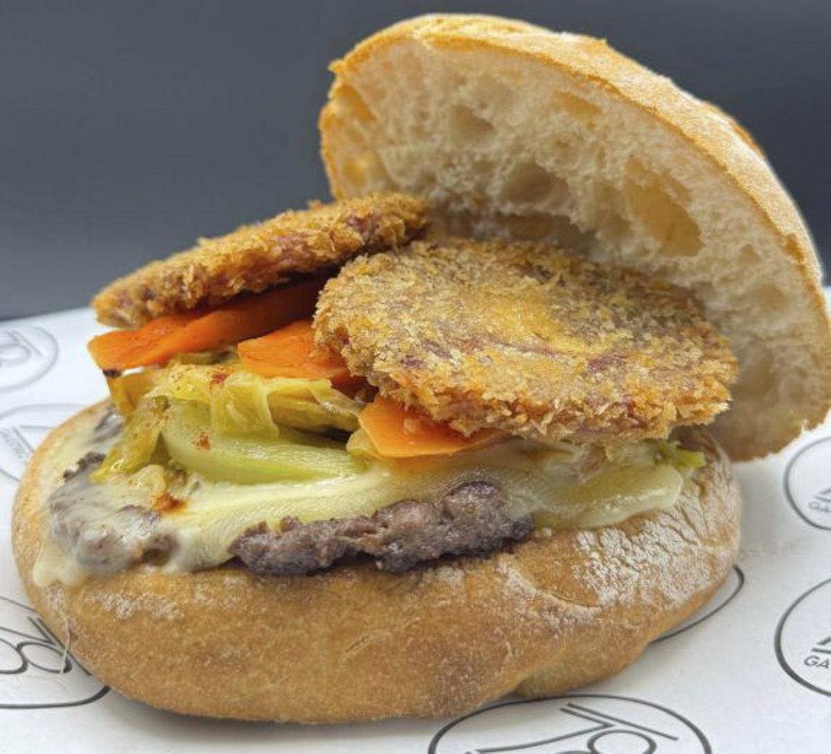 La hamburguesa premiada: «Morriña».