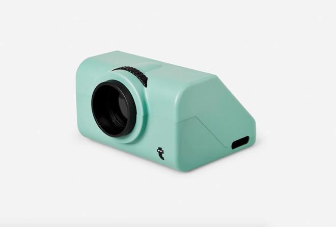 Regalos para el amigo invisible por menos de 20 euros: Proyector para smartphone, de Flying Tiger