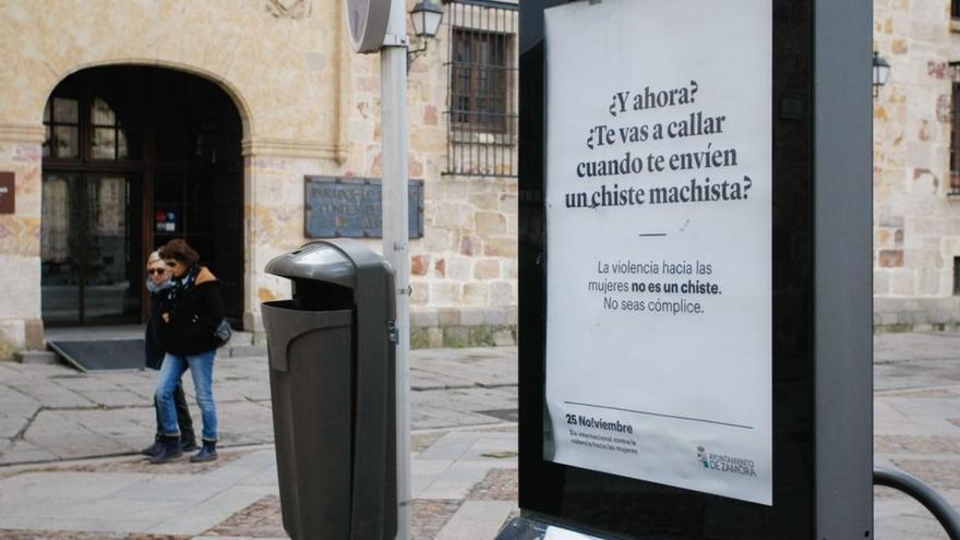 Campaña contra la violencia de género en la capital.