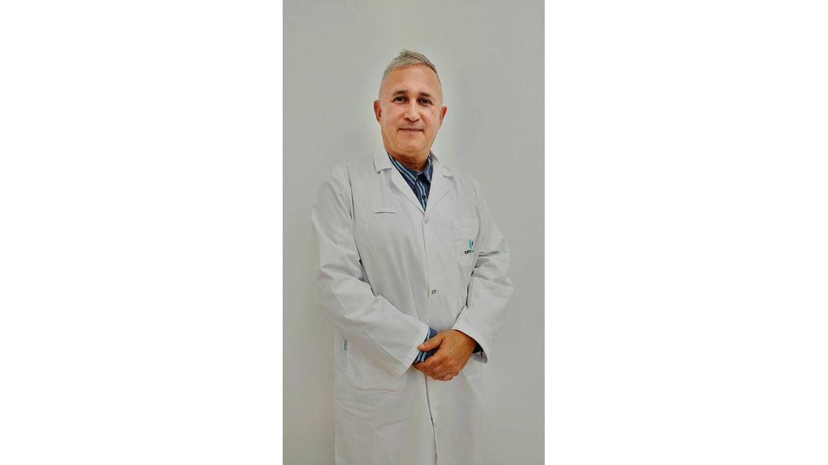 Doctor Zambrano, otorrinolaringólogo de Quirónsalud Costa Adeje.