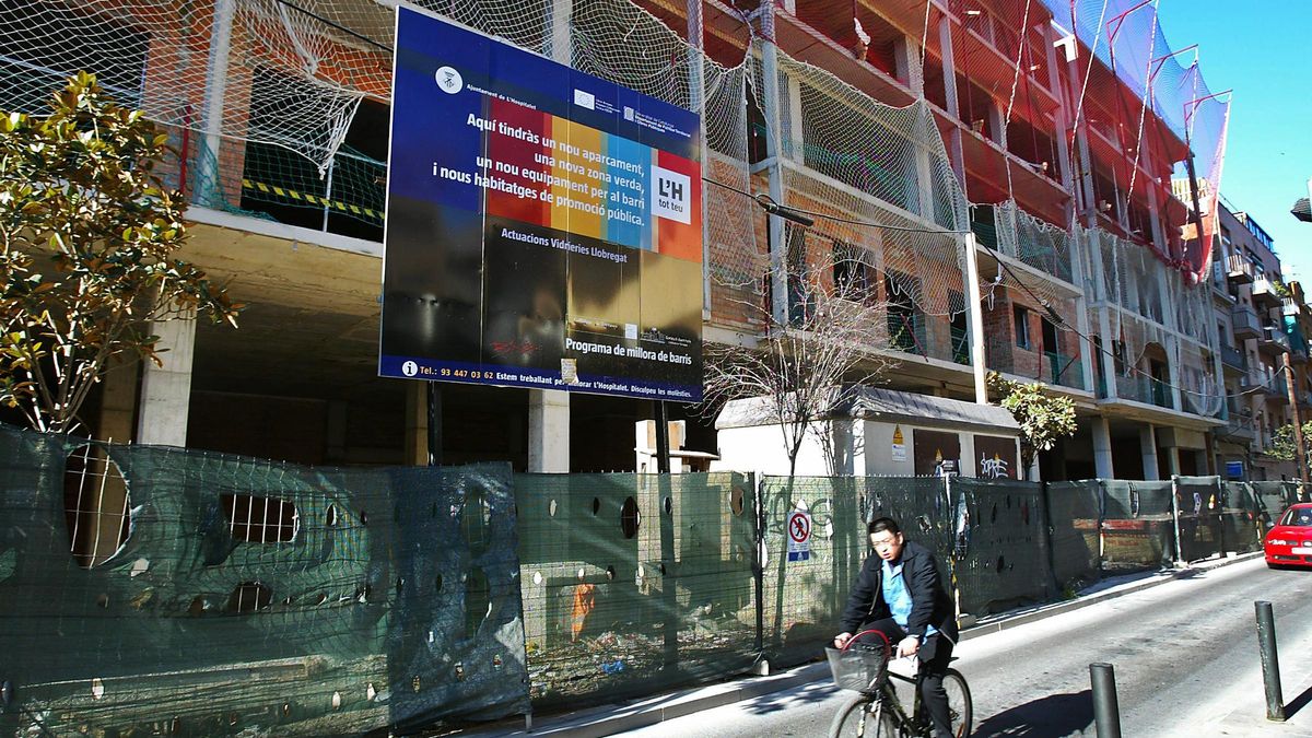 Pisos en construcción en L'Hospitalet de Llobregat.