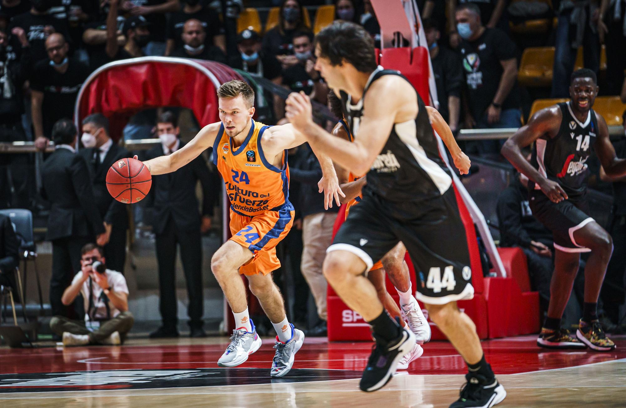 Virtus Bologna - Valencia Basket