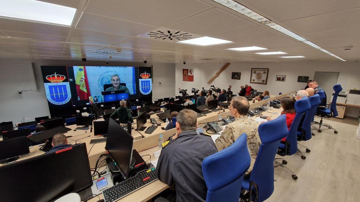 Videoconferencia con el jefe de la misión en el Líbano desde el Mando de Operaciones de las Fuerzas Armadas el pasado 21 de noviembre.