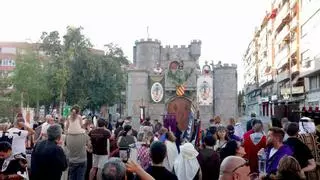 San Blas se prepara para el relevo de cargos en las fiestas de Moros y Cristianos en Alicante