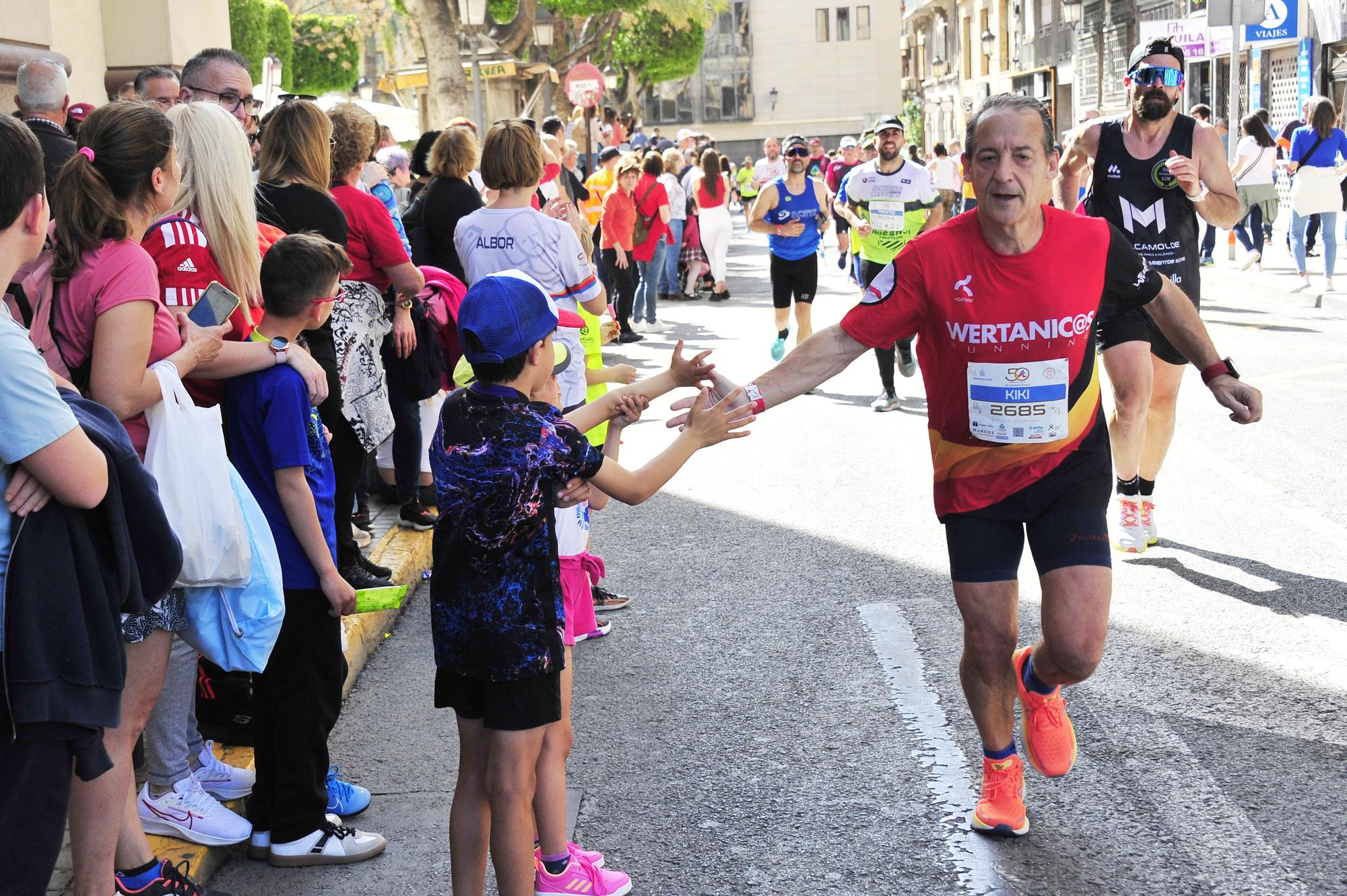 Un Medio Maratón de Elche marcado por el calor