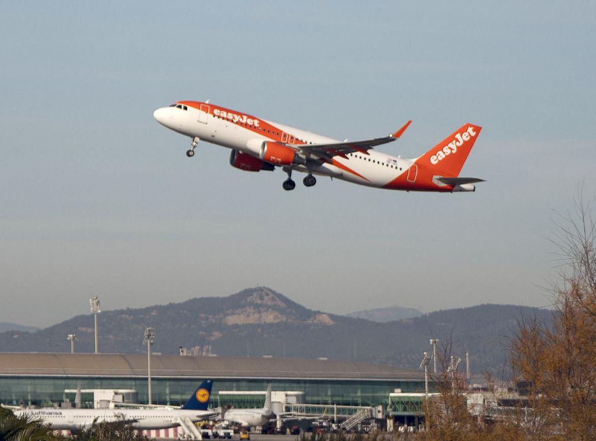 Easyjet escull BCN per al seu primer centre digital a Europa