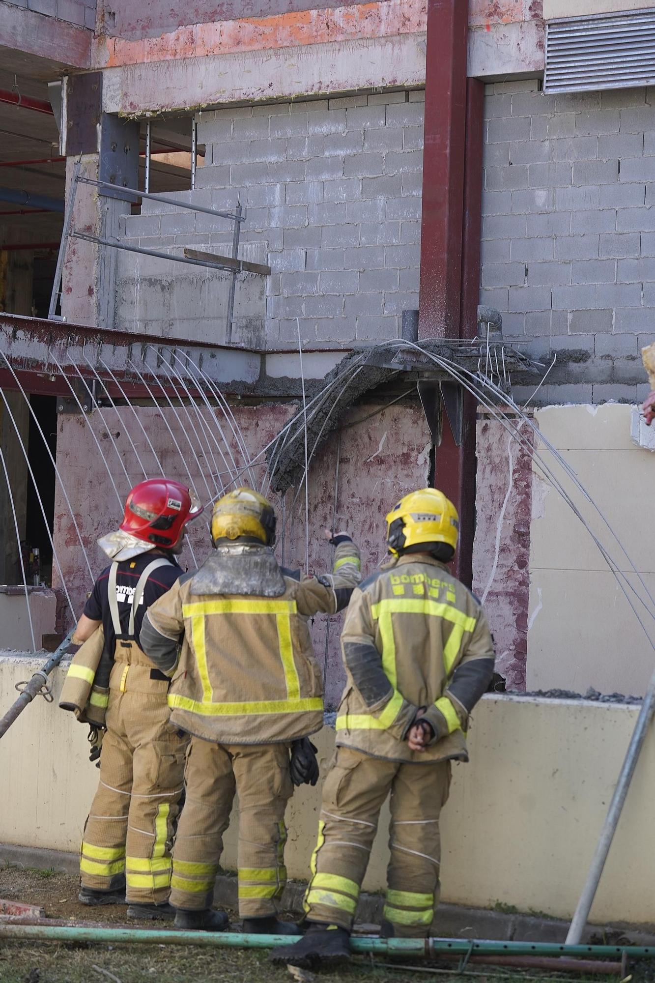 Tres ferits en ensorrar-se una bastida a l'Espai Gironès